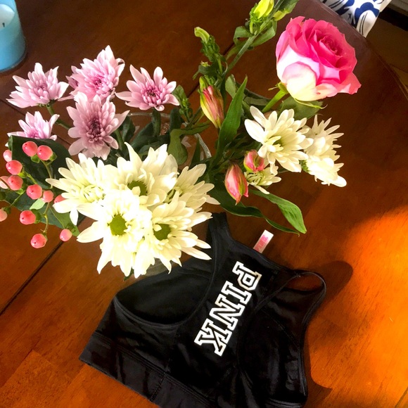 🎉HP🎉 Pink Victoria’s Secret Sports Bra 🌸 - Picture 5 of 10